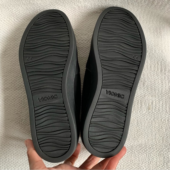 Vionic Shoes - Picture 6 of 7